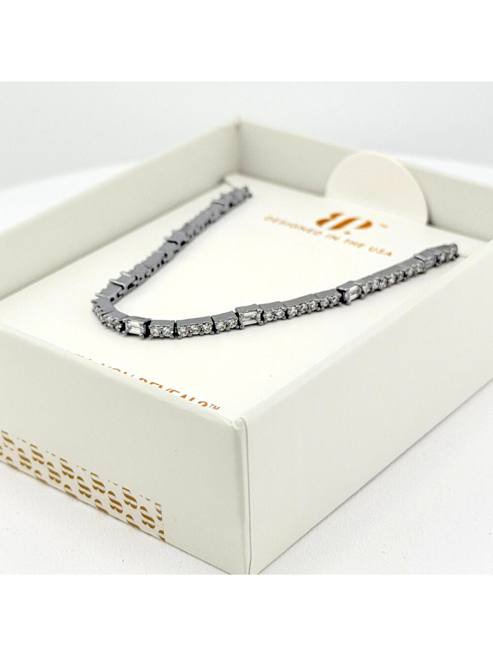 Bomb Party April 2026 Bracelet "The Sylvie" Hematite BR44590